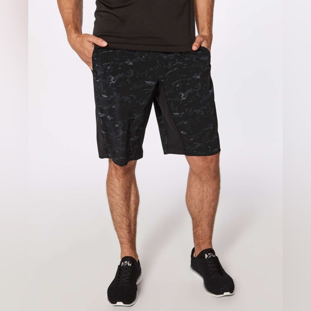 Lululemon T.H.E. Short Linerless 11"